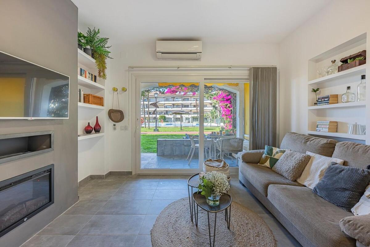 Golden Mile Getaway, Garden View, Pool & Comfort Marbella Exterior foto